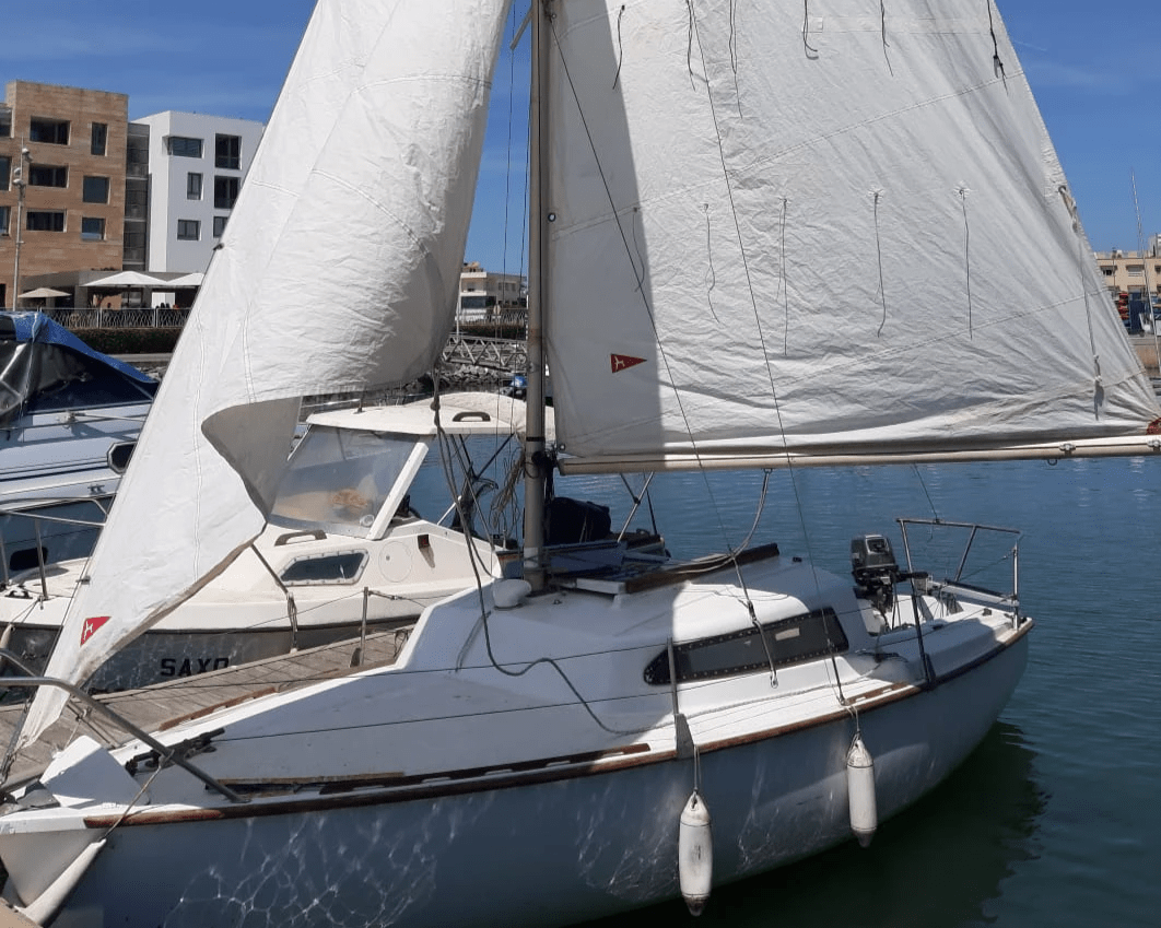 Voilier au port